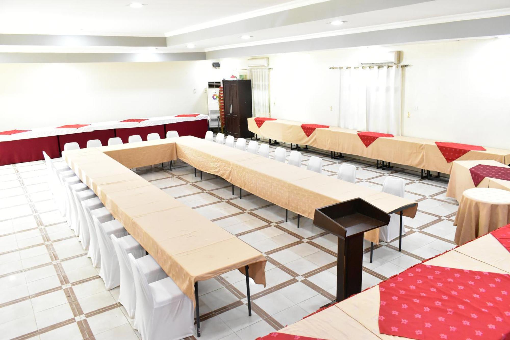 Quality Hotel ジュバ エクステリア 写真
